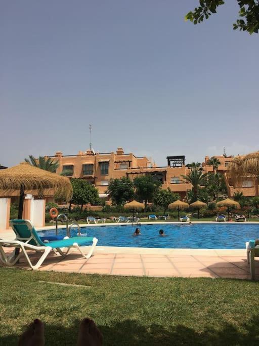 Superbe Appartement Avec Piscine A 800M De La Mer Bahia de Casares 外观 照片